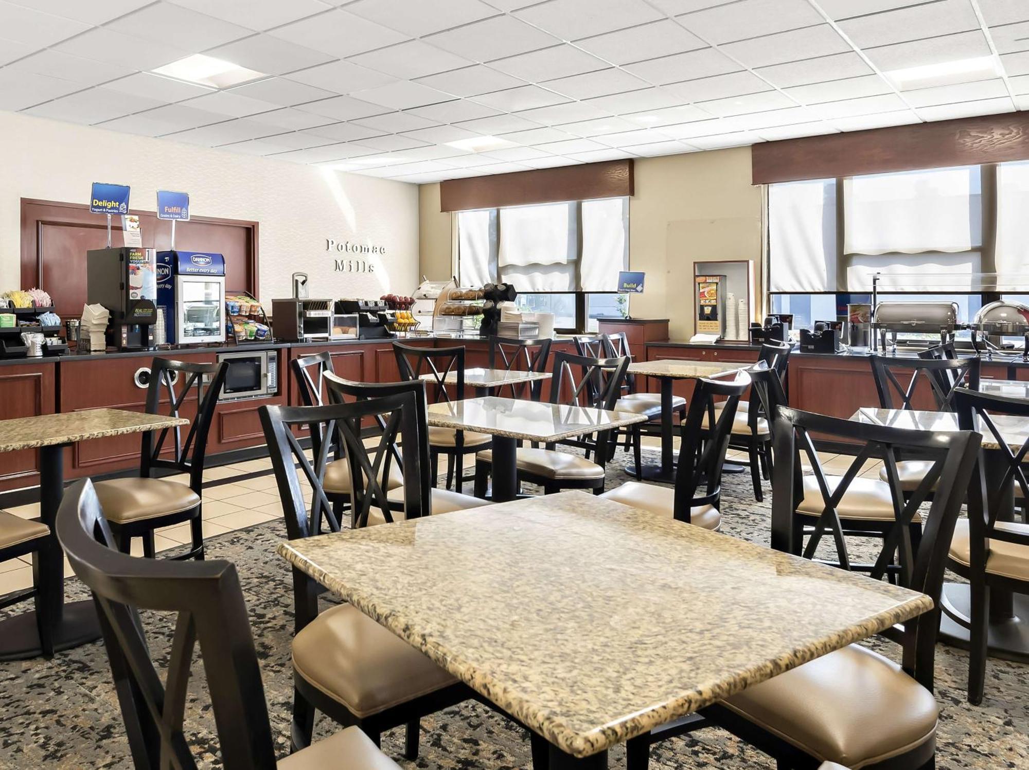 Best Western Potomac Mills Woodbridge Exterior foto